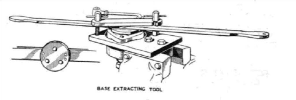 Fig.2. BASE EXTRACTING TOOL USED FOR REMOVING THE BACK OF THE SHOCK ABSORBER PREVIOUS TO REFILLING.
